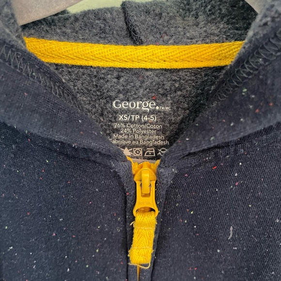 George Sweatsuit - Picture 3 of 7